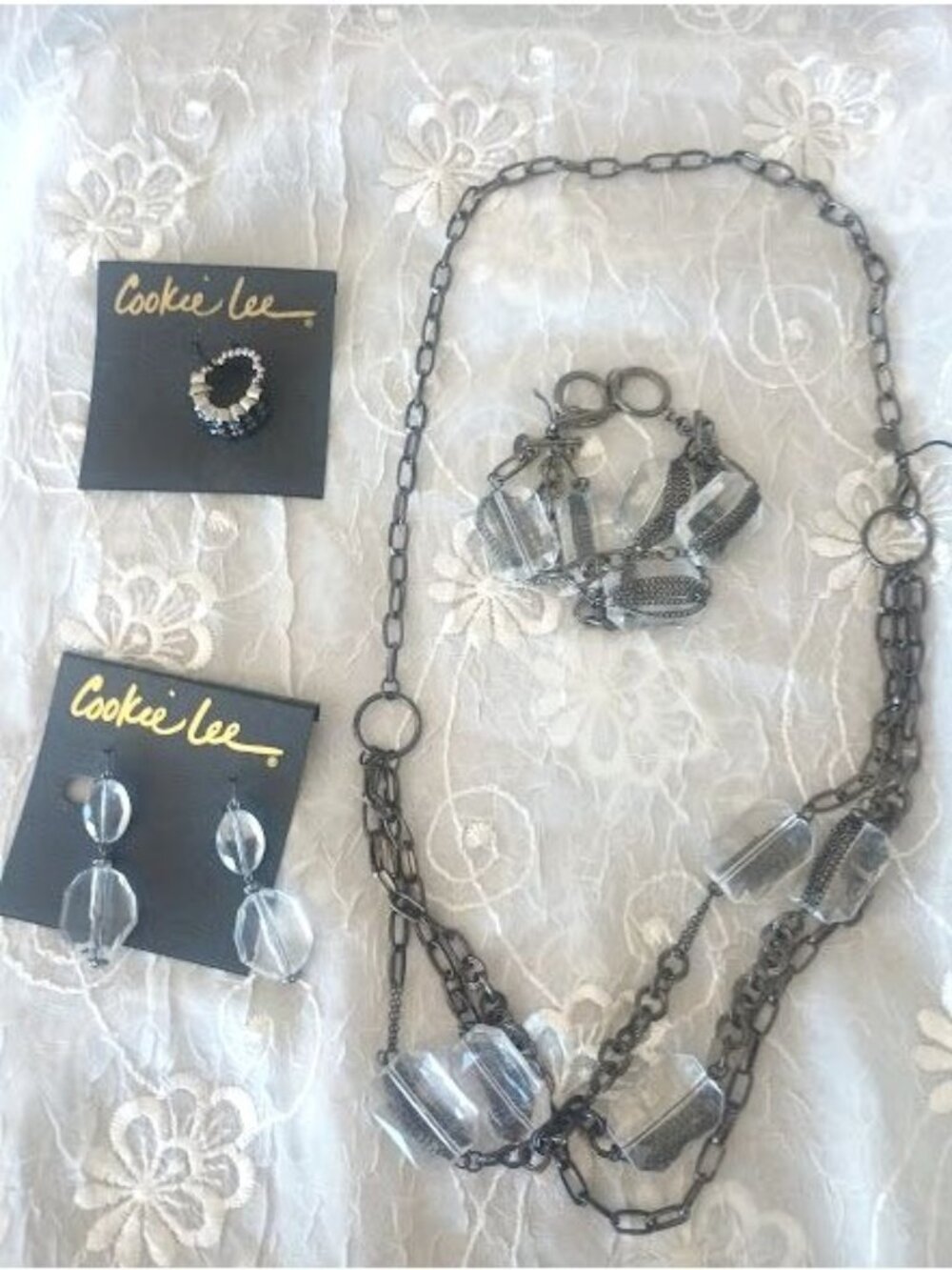 Cookie Lee Set Clear Acrylic Beads Necklace, Earrings, Bracelet & Ring ~Gunmetal
